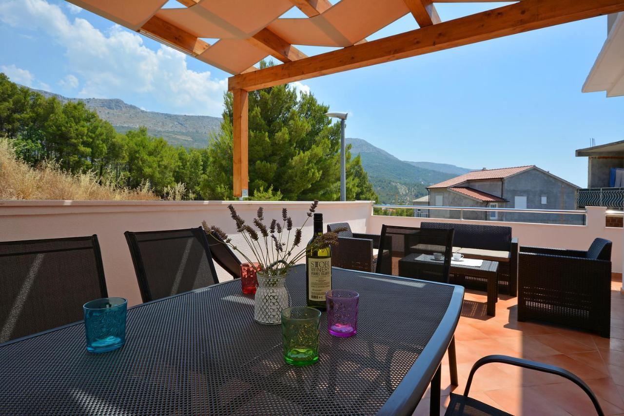 Apartment Wild Rose Podstrana Dış mekan fotoğraf